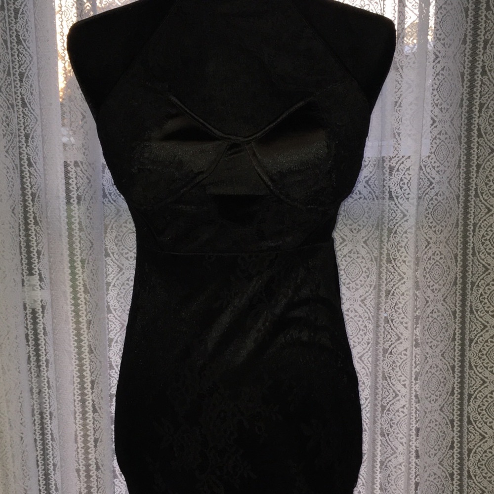 Fashion Nova Halter Lace Dress